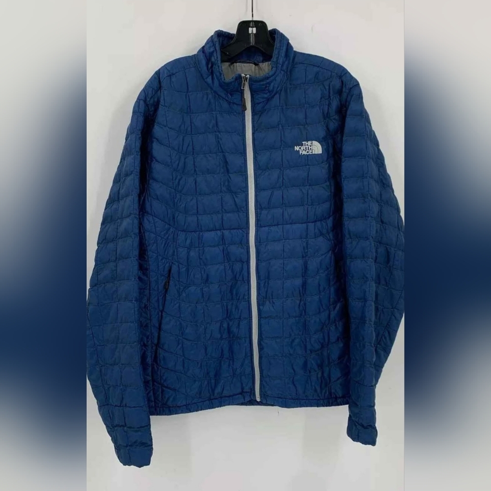 The North Face  Thermoball Blue Quilted puffer Jacket Coat Men Medium or Women L